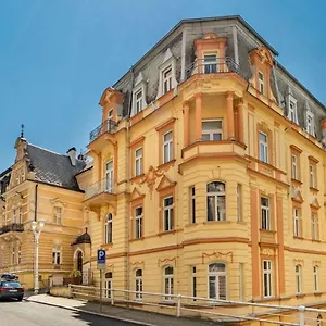  Apartmán Na Karlovarské Ul